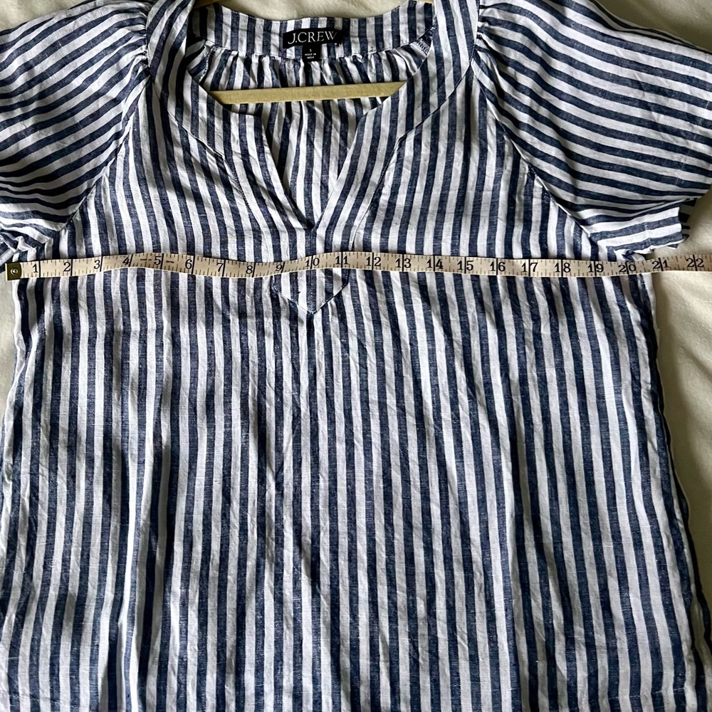 J Crew Flutter Sleeve V Neck Linen Top Navy Blue White Stripes- Size Small - Picture 10 of 12